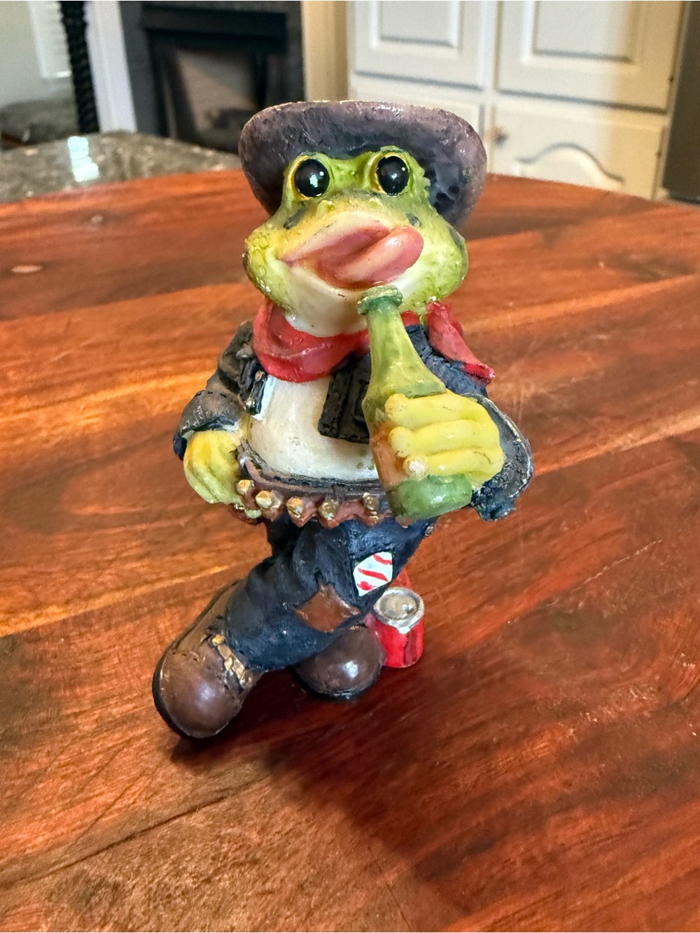 Hand-painted Gunslinger Drunk Cowboy Frog figurine resin toad